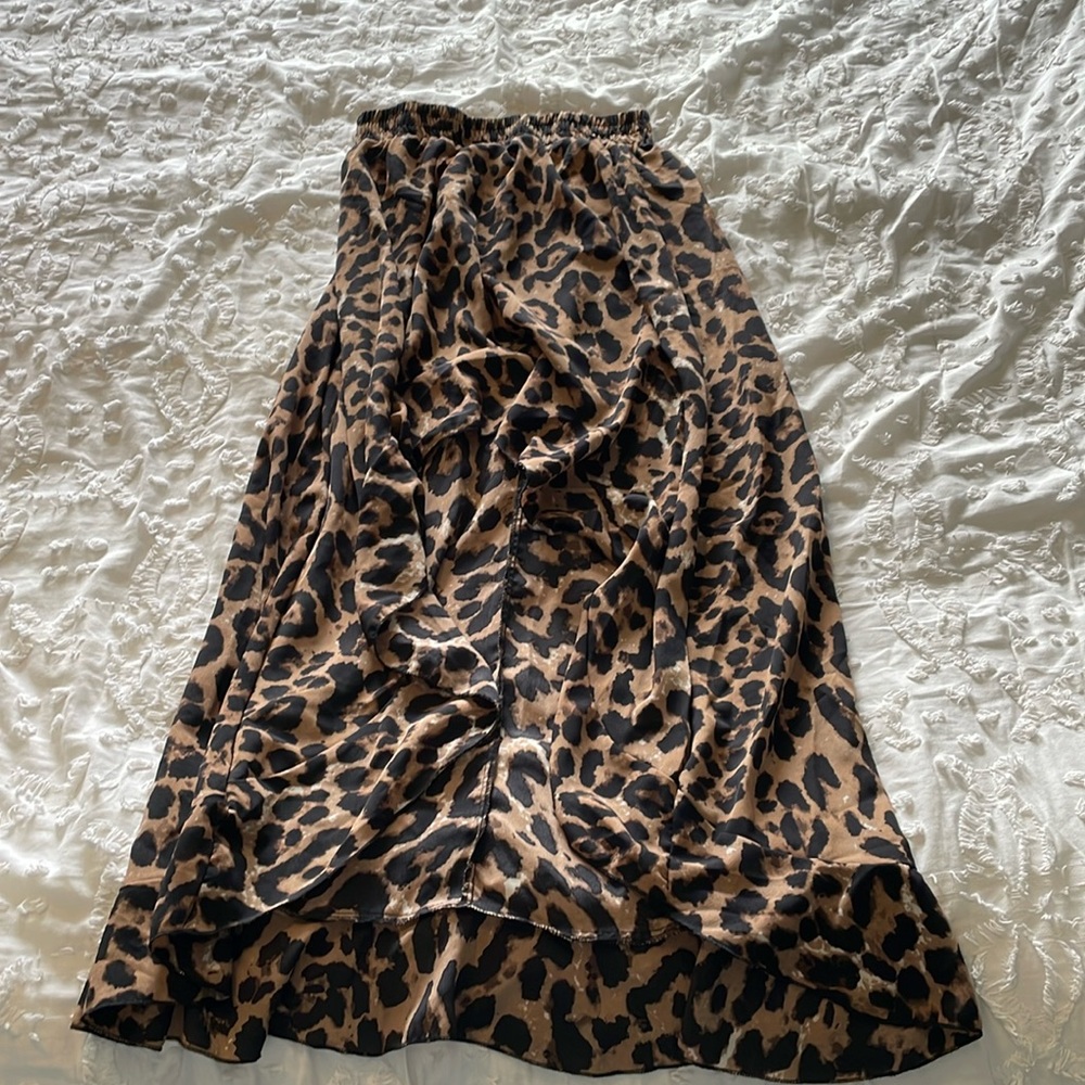 Shein high to low skirt-high waisted size L